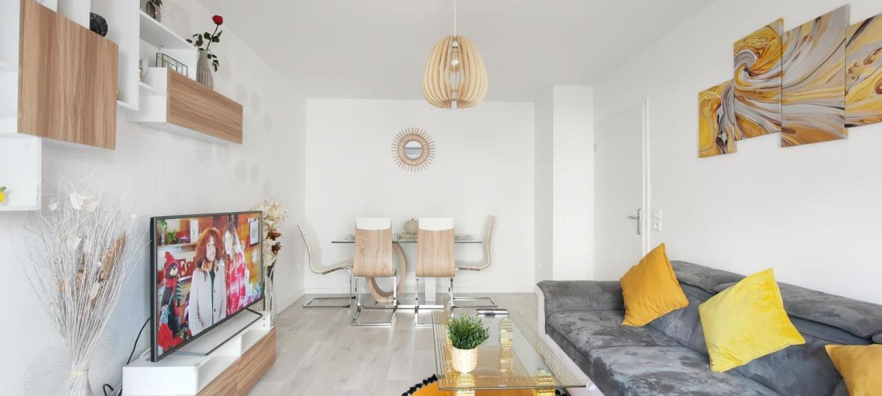 Chic Apart With Parking Near Paris Épinay-sur-Seine Exterior foto